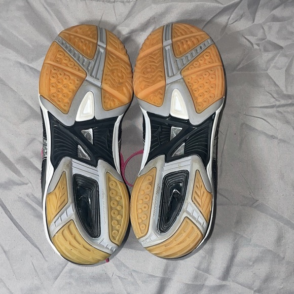 Wave Rally 5 Wmns Volleyball shoe size 7.5 - Picture 3 of 5